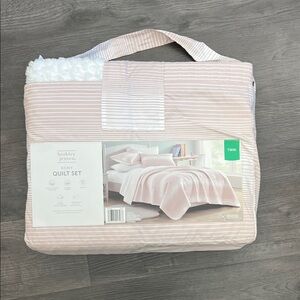 Blush Quilt Set - Twin